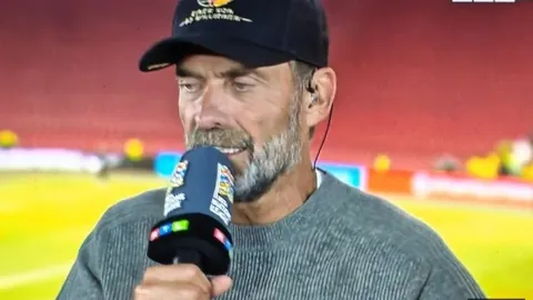 曼联对决垫底富勒姆，门将表现抢眼却非喜讯：潜在隐患